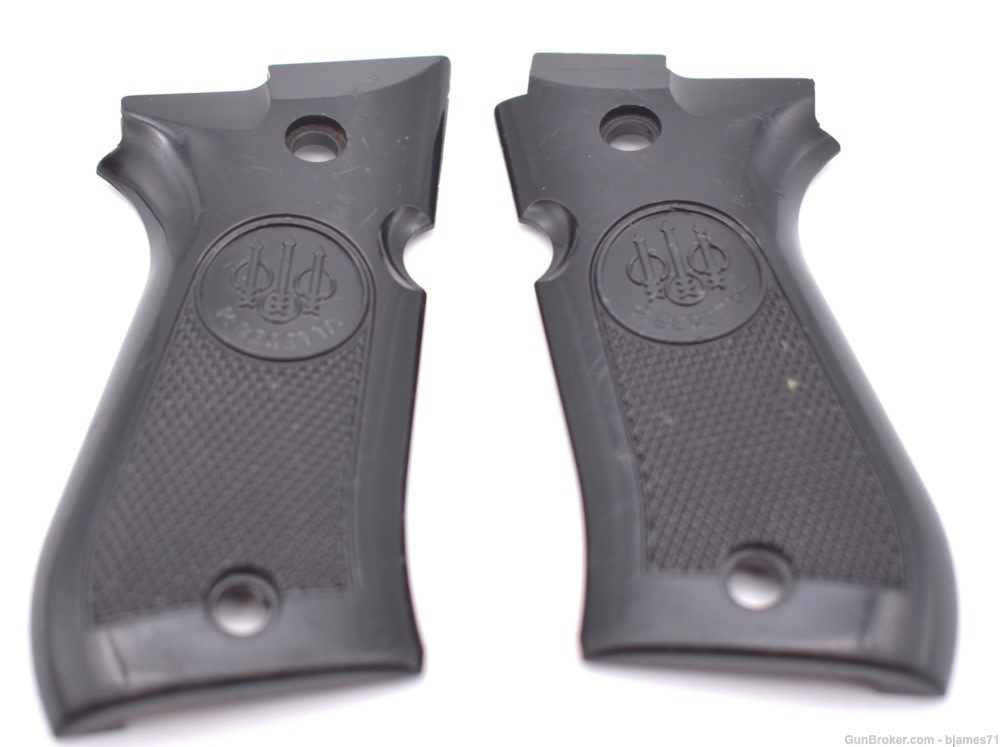 BERETTA 81 .32 ACP CHEETAH MADE IN ITALY SURPLUS ORIGINAL GRIPS-img-1