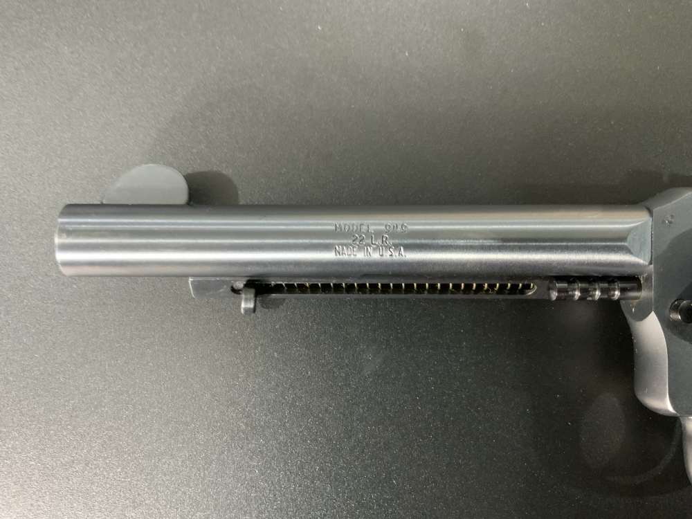 H&R 949 MINT NEW UNFIRED! Rare find here 22lr-img-5