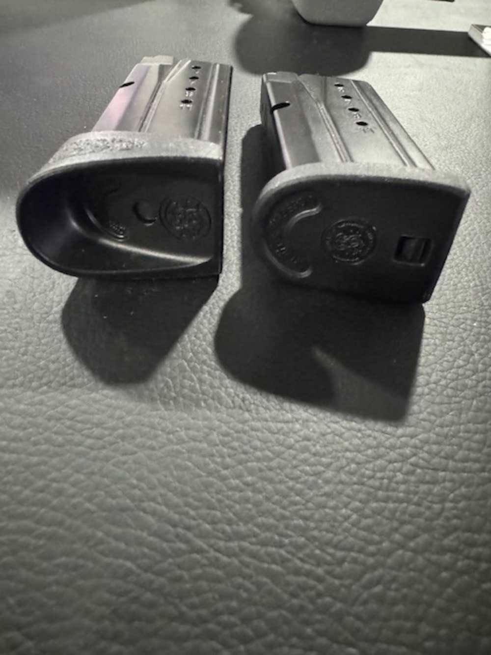 2 Smith & Wesson 12-round Magazines - BRAND NEW NO CC FEE-img-1