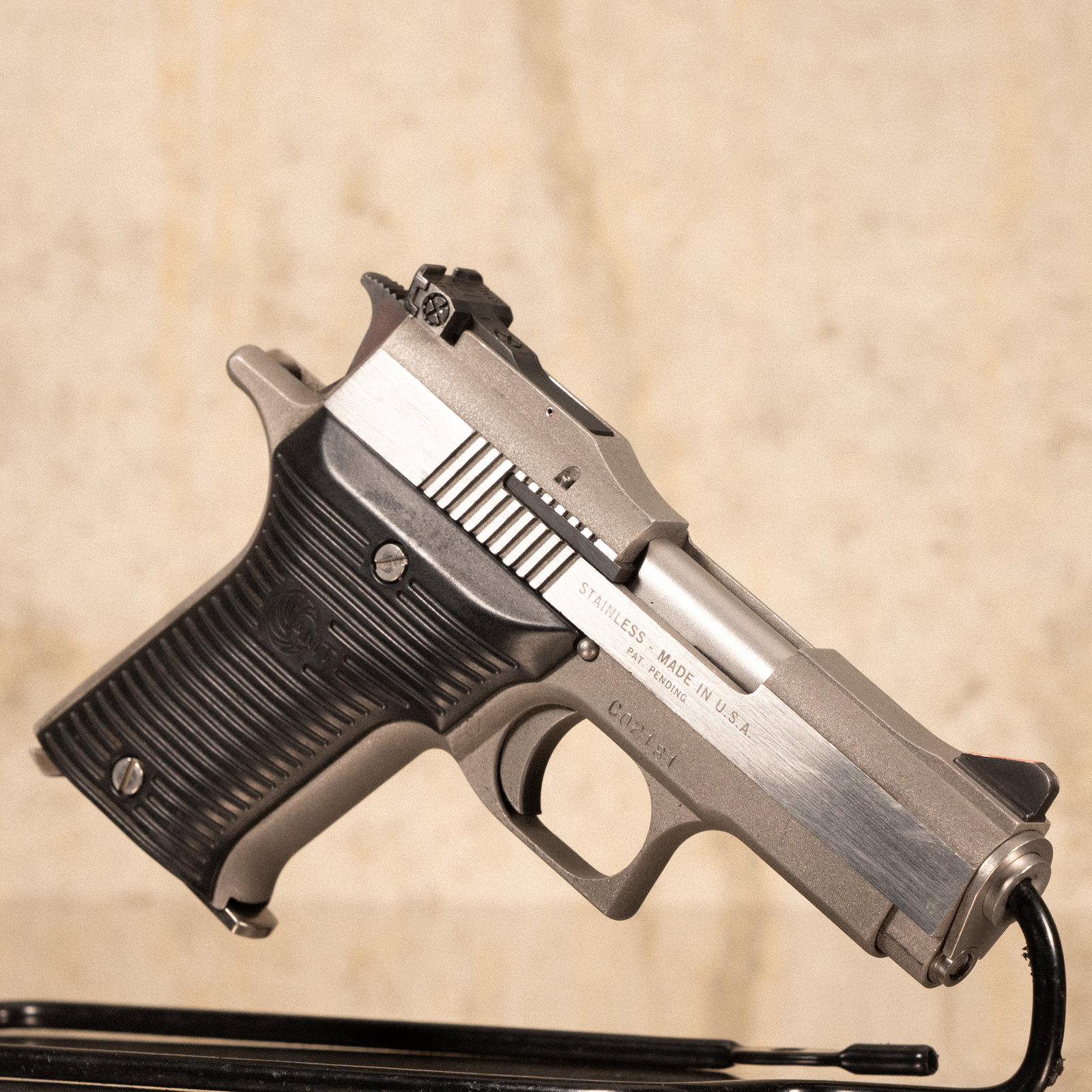 AMT Automag II Compact .22 Magnum-img-0