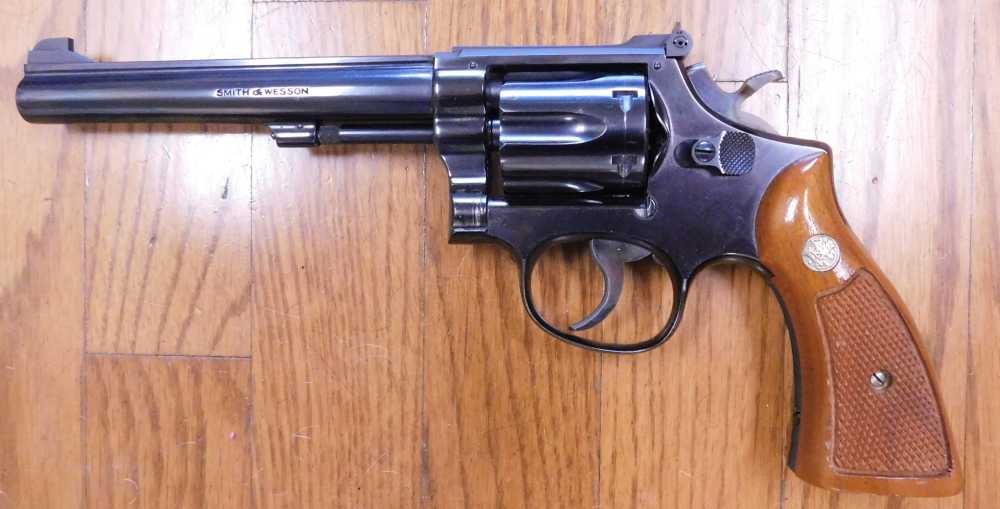 SMITH & WESSON MODEL 17 22LR-img-0