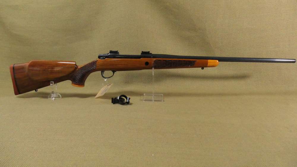 Sako - AV Lefthand Deluxe Finnbear- 25-06 Remington -img-1