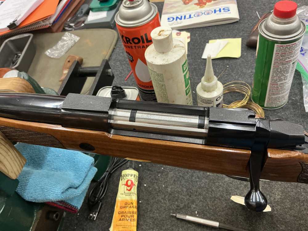 Sako - AV Lefthand Deluxe Finnbear- 25-06 Remington -img-27