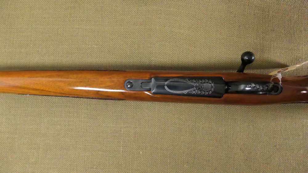 Sako - AV Lefthand Deluxe Finnbear- 25-06 Remington -img-13