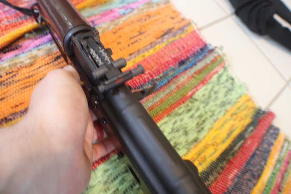 East German AK-47 -img-16