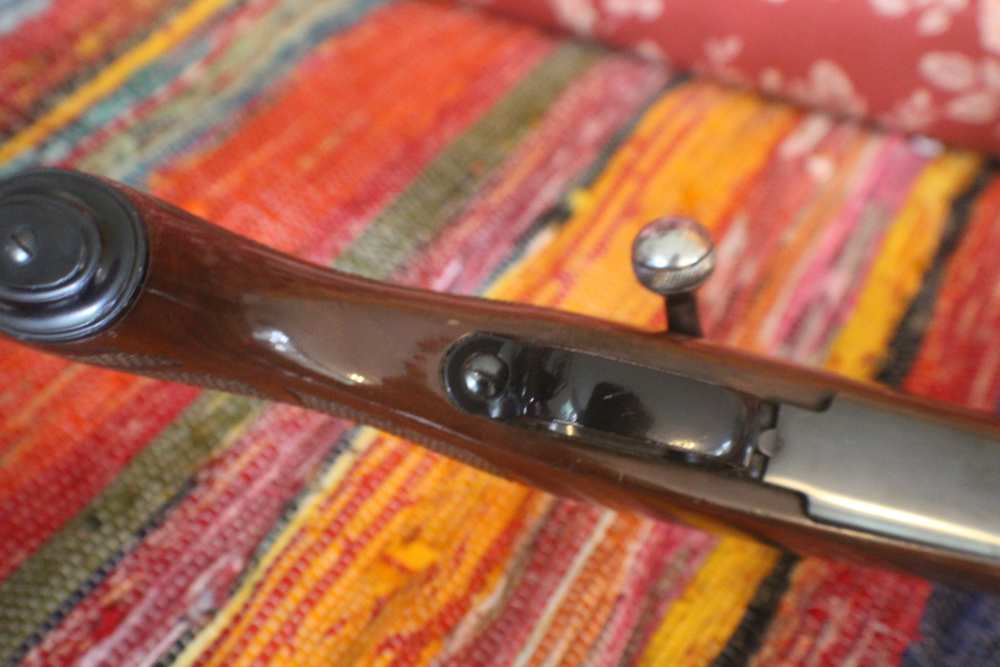 Winchester Model 70 Classic Featherweight 270 Winchester /22" FLuer De Lis -img-30