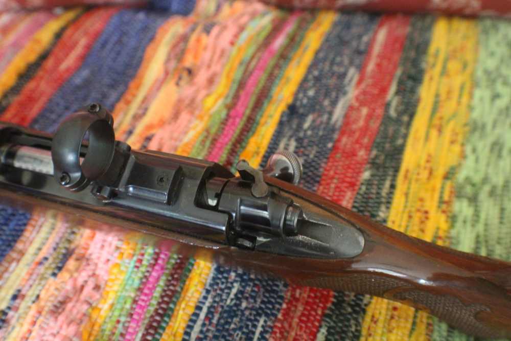Winchester Model 70 Classic Featherweight 270 Winchester /22" FLuer De Lis -img-7