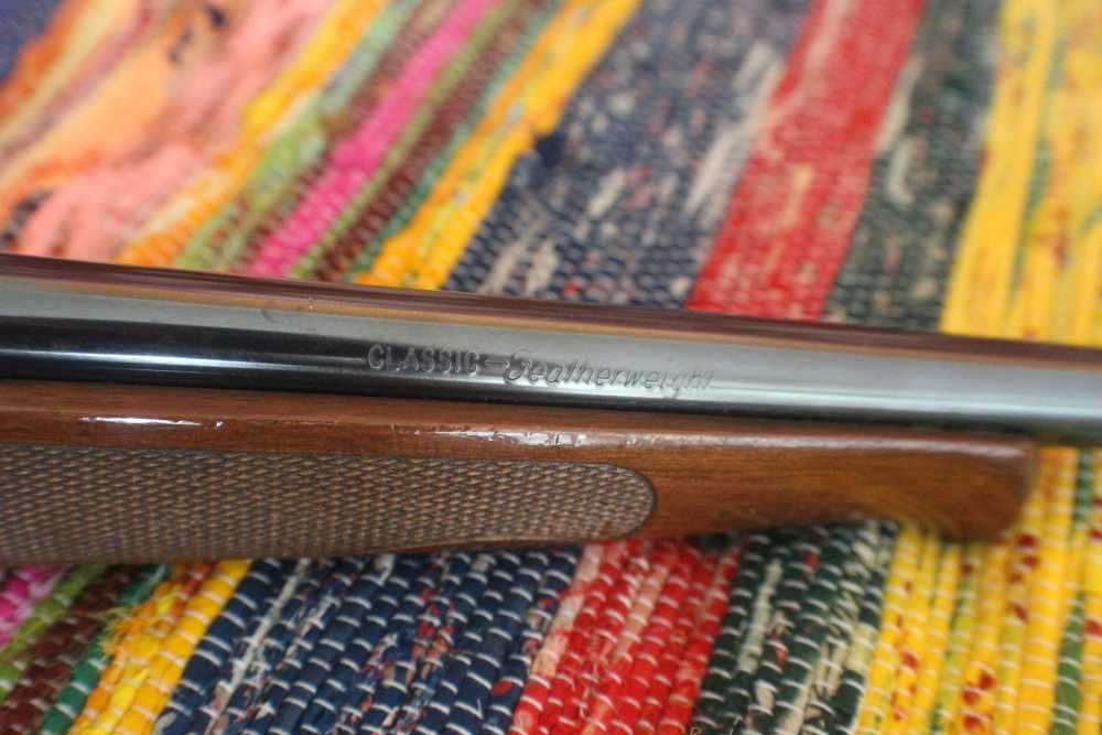 Winchester Model 70 Classic Featherweight 270 Winchester /22" FLuer De Lis -img-26