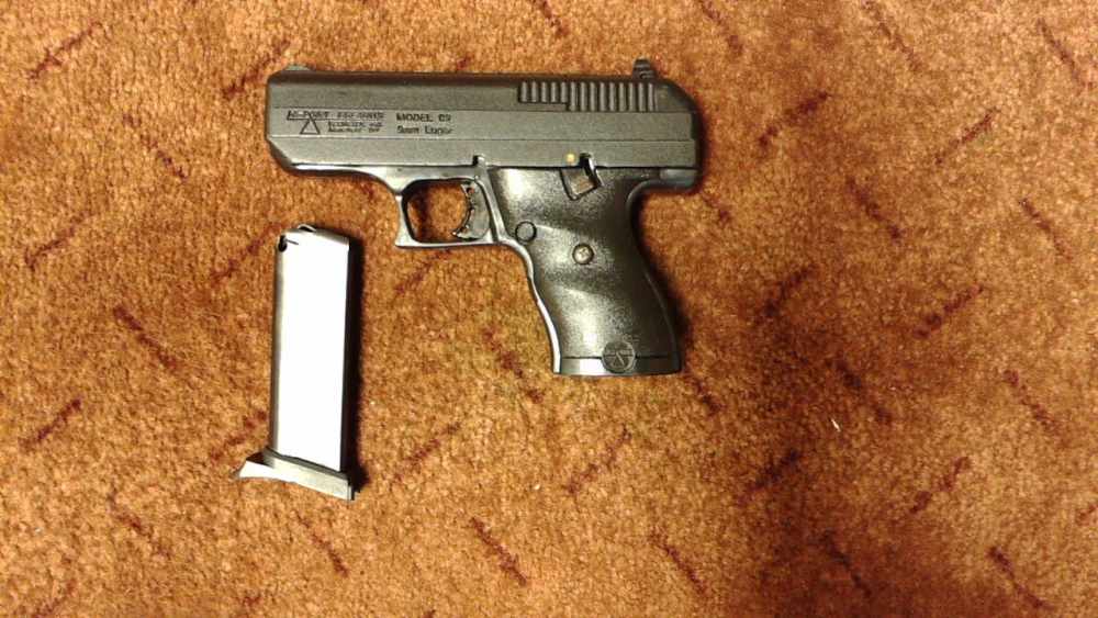 HI-POINT C9 (parts gun)-img-1