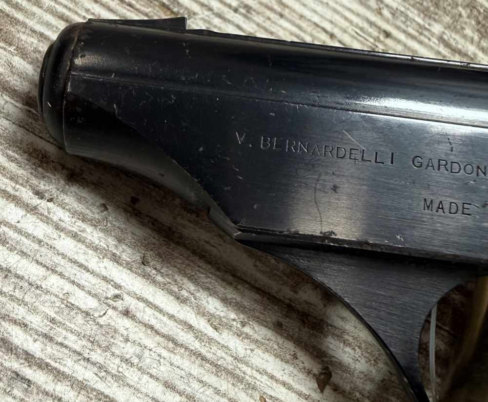 * V. Bernardelli * 60 * 32 Auto * ACP * 1959 * C&R * M60-img-9