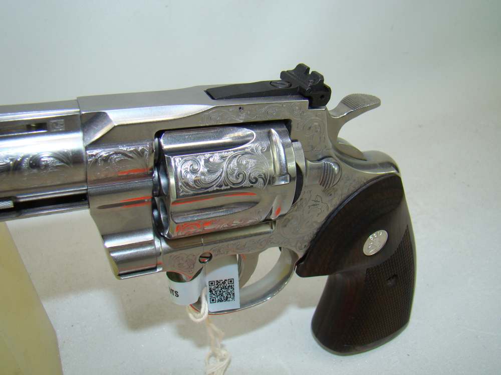 COLT Python Fully Engraved NEW IN BOX 6 inch Stainless-img-8