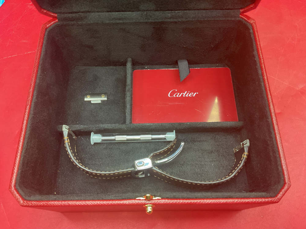 CARTIER SANTOS DE CARTIER 39.8MM 18K YELLOW GOLD & STAINLESS - FULL SET -img-84