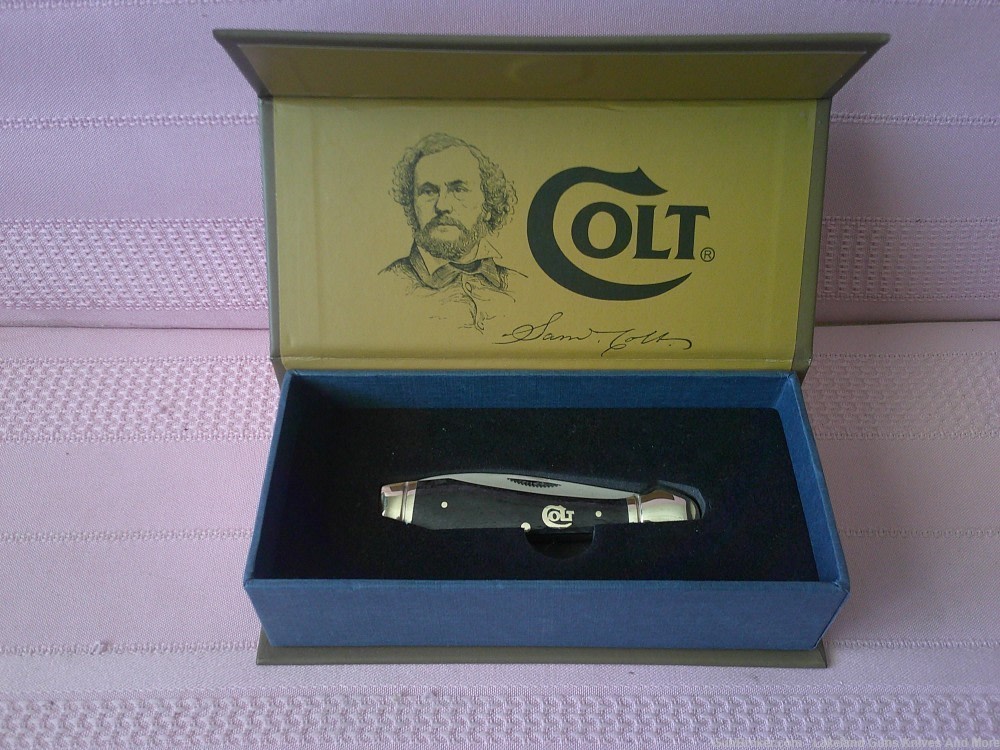 NIB Colt Wharncliffe Series Black Smooth Bone Handle Titanium Coated Knife!-img-2