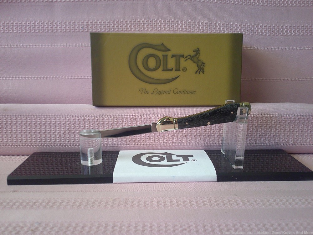 NIB Colt Wharncliffe Series Black Smooth Bone Handle Titanium Coated Knife!-img-1