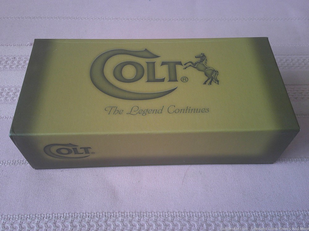 NIB Colt Wharncliffe Series Black Smooth Bone Handle Titanium Coated Knife!-img-10