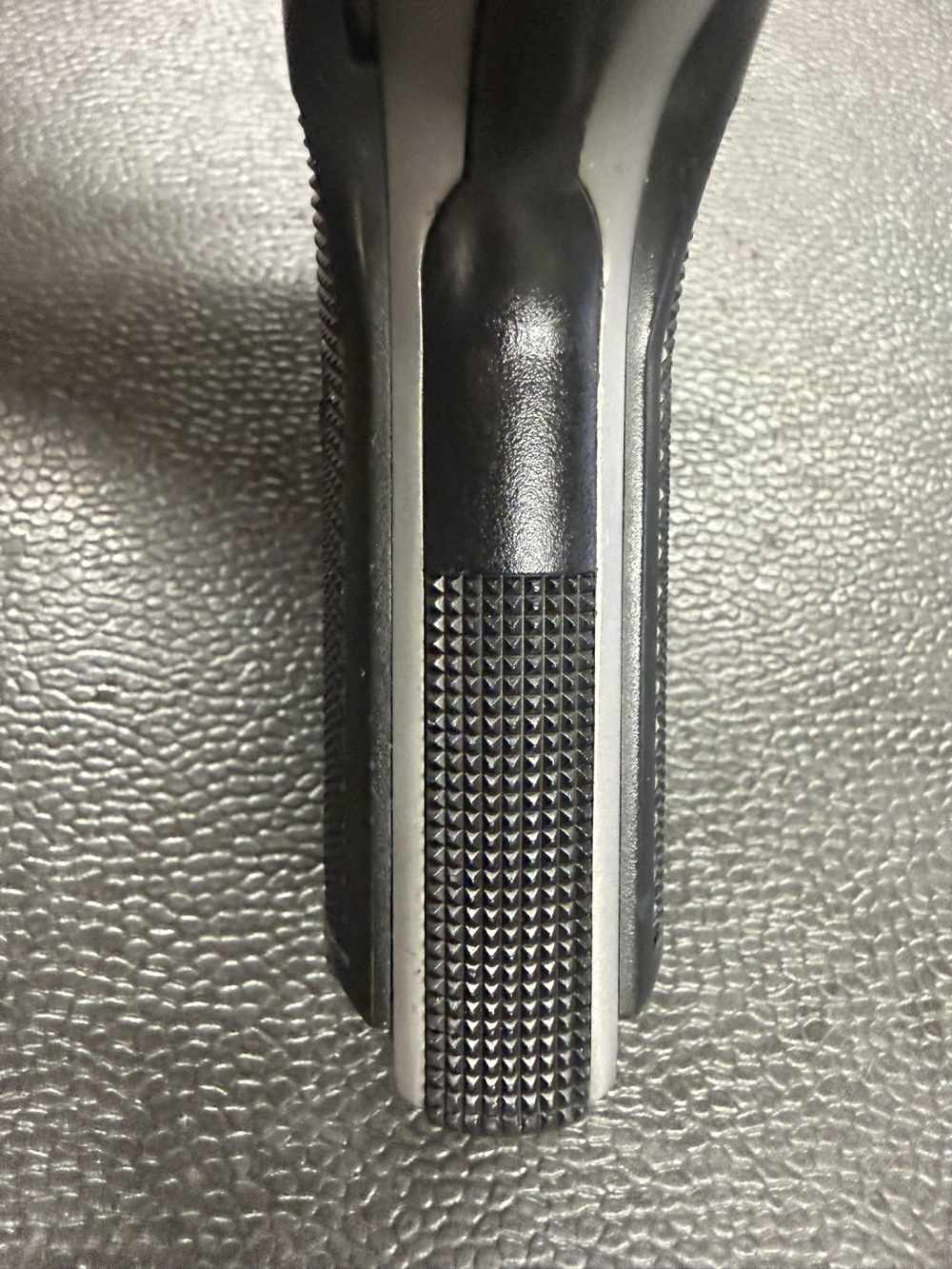 Colt Double Eagle Officers Model 45 ACP-img-19