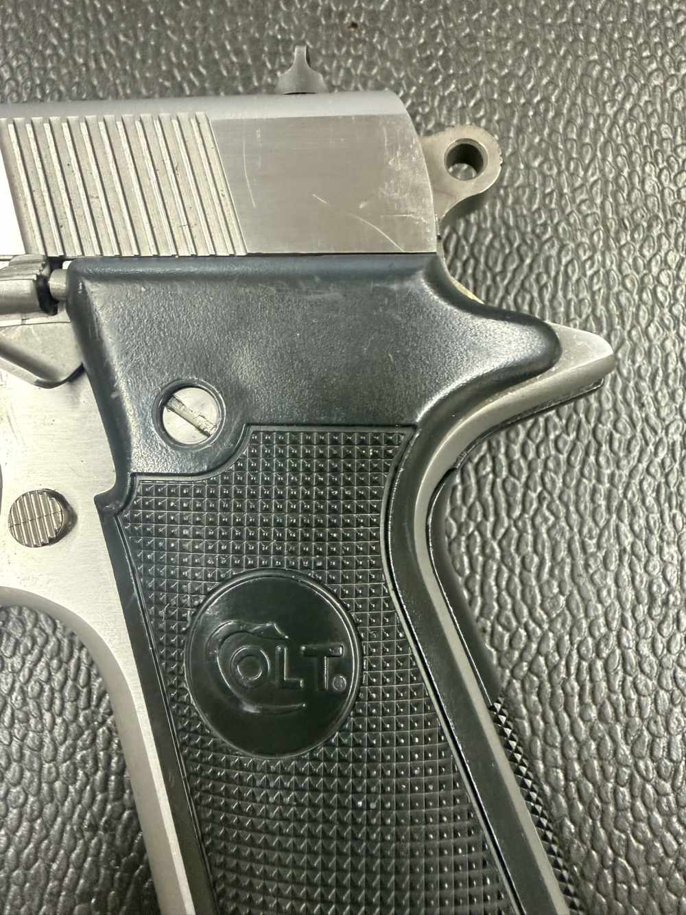 Colt Double Eagle Officers Model 45 ACP-img-2