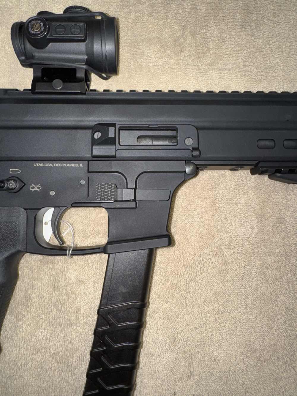 UTAS UT9-M Mini 9mm Semi Auto Pistol 6” Barrel (7) Mags Case Folding Grip-img-4