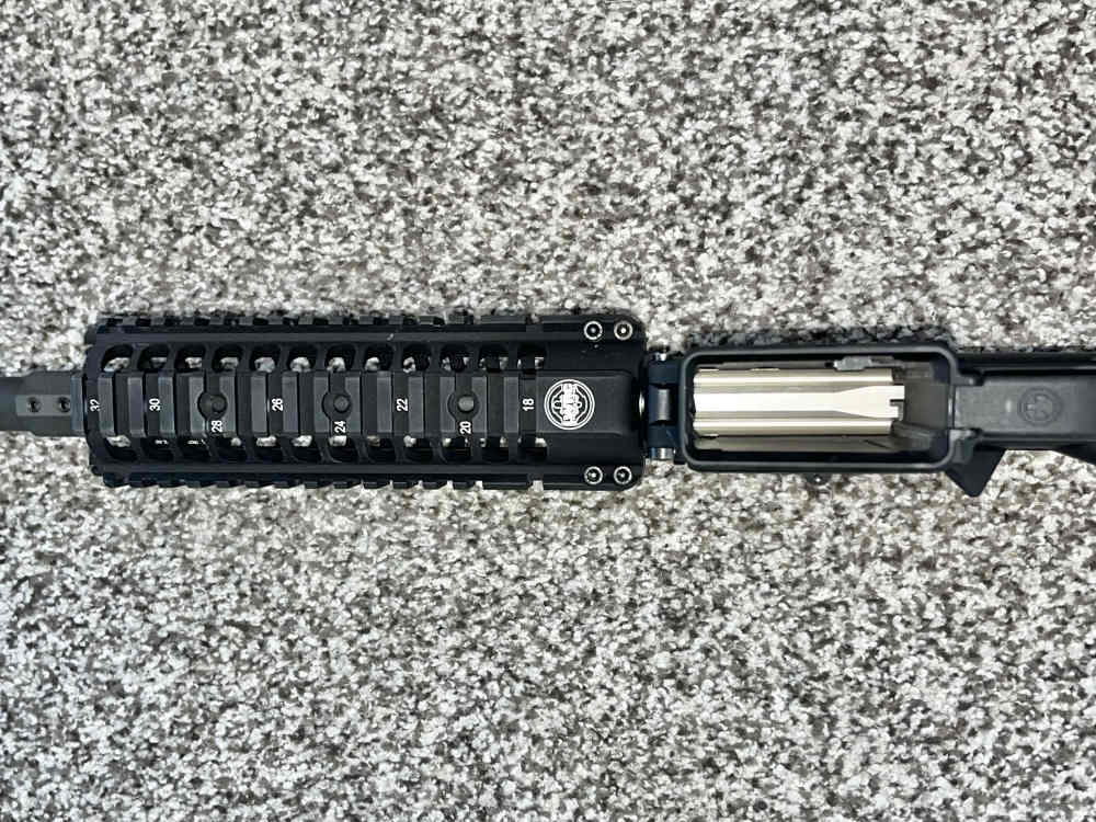 LWRC International M6 5.56mm Nato 5.56x45 16" AR15 Rifle-img-11