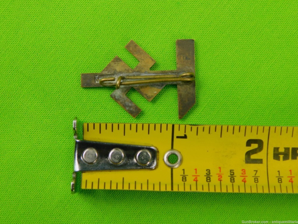 German Germany WW2 Labor Badge Pin-img-2