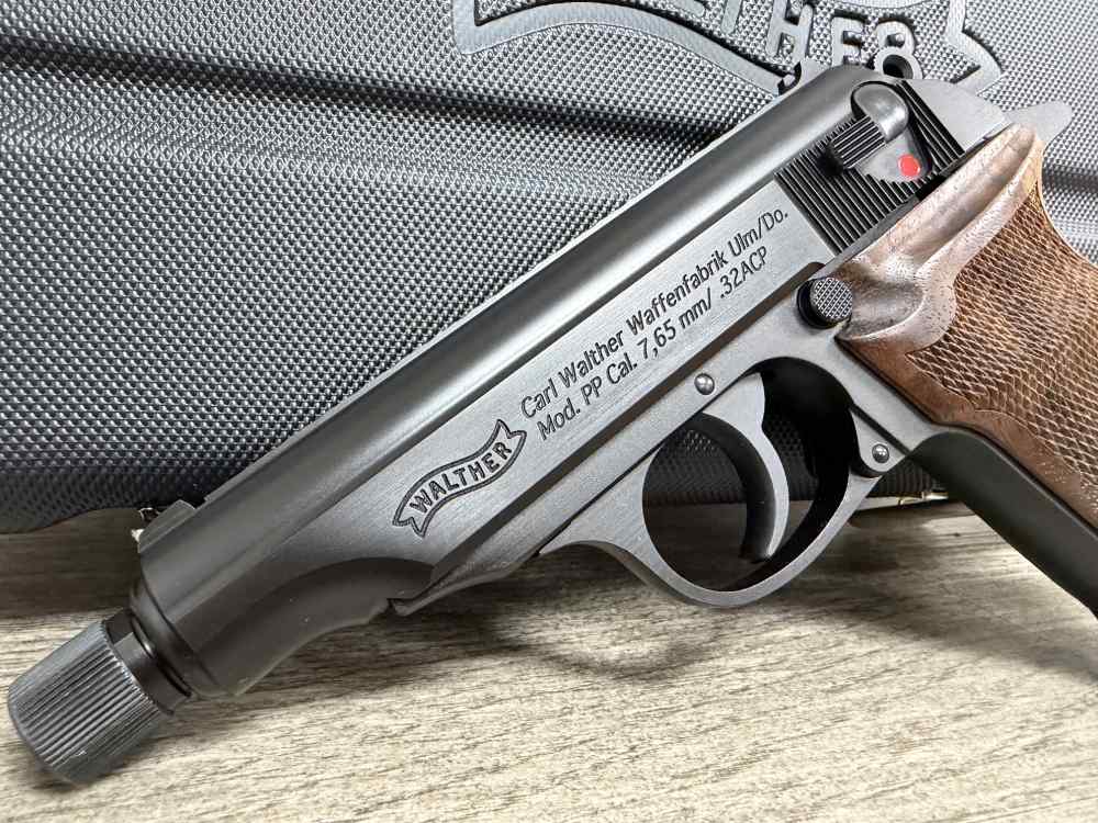 WALTHER PP SD 32 ACP BLACK THREADED BARREL WALNUT GRIPS 4797002 BRAND NEW-img-2