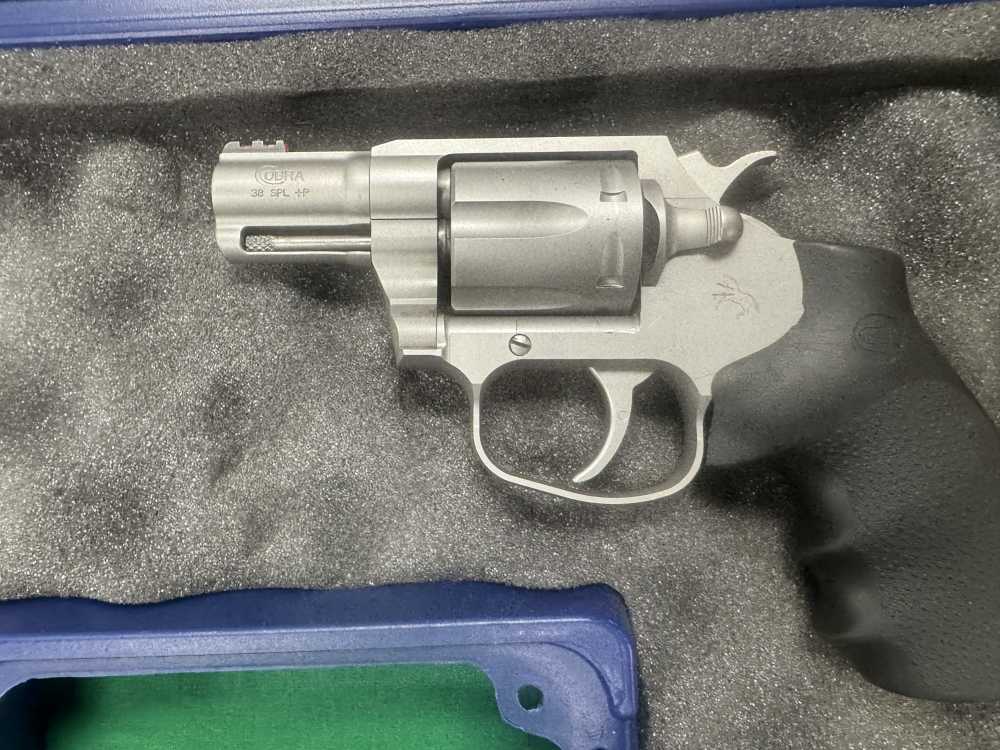 Colt Cobra .38 Special +P Snub Nose Revolver 2" DA/SA-img-2