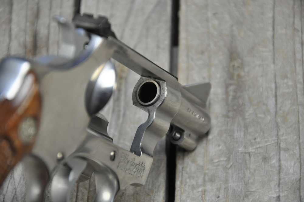 Smith & Wesson Model 60-1 .38 Spl Shark Fin Front Sight w/ Box, Papers-img-11