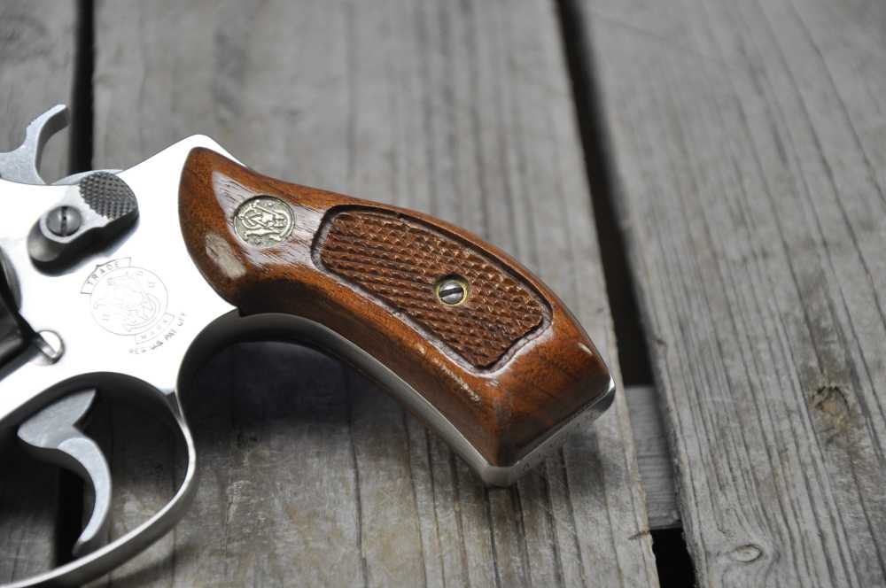 Smith & Wesson Model 60-1 .38 Spl Shark Fin Front Sight w/ Box, Papers-img-7