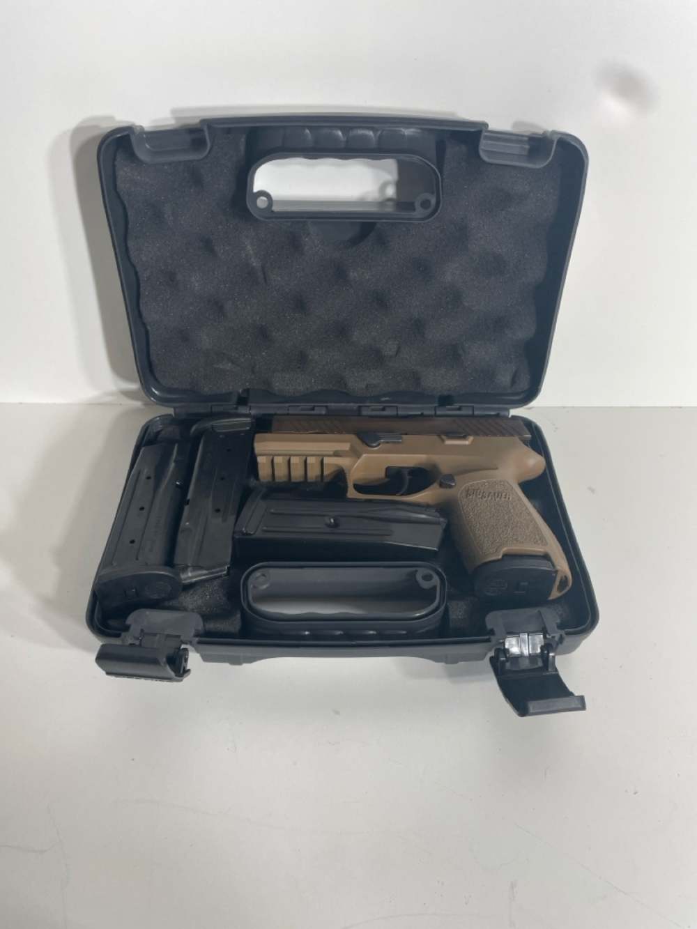 Sig Sauer P320-img-0