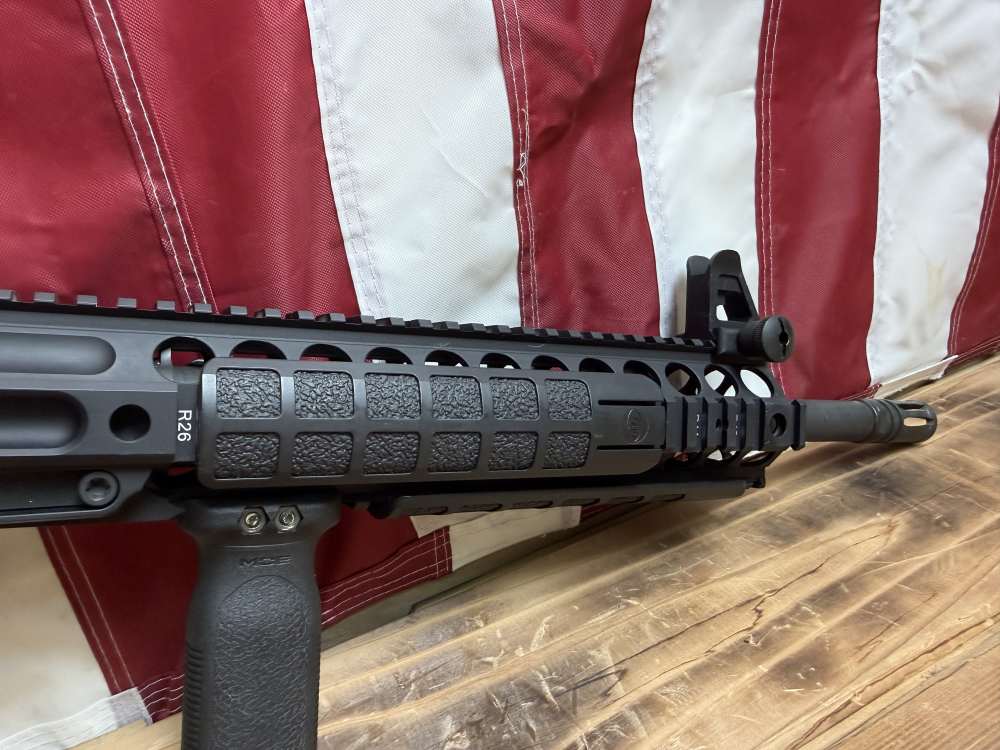 *Sought After* 16” LMT LM308MWS 7.62x51mm w/ Sights *Like New*-img-7