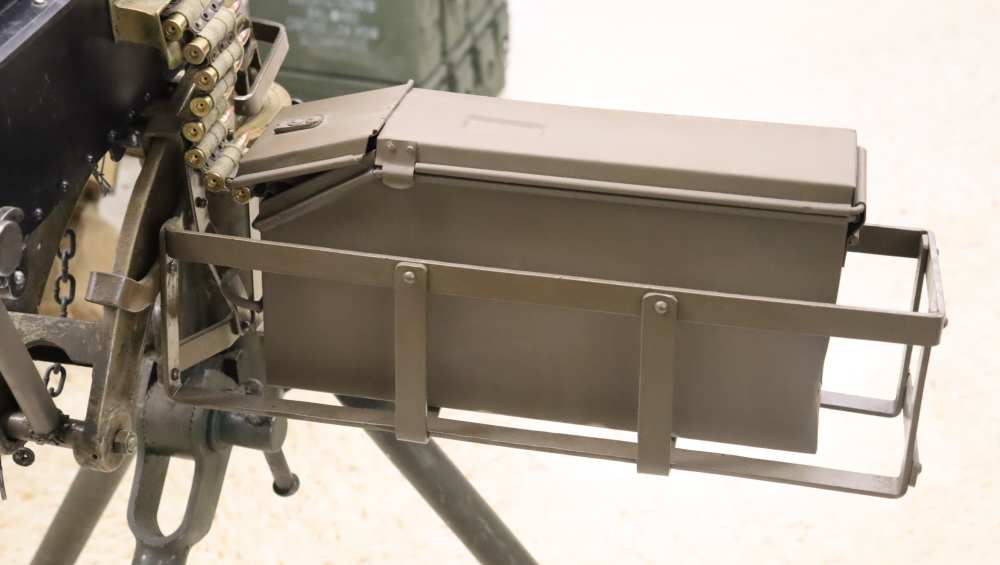 WWII BRITISH VICKERS WATER COOLED .303 BRITISH W/ TRIPOD (INERT)-img-5