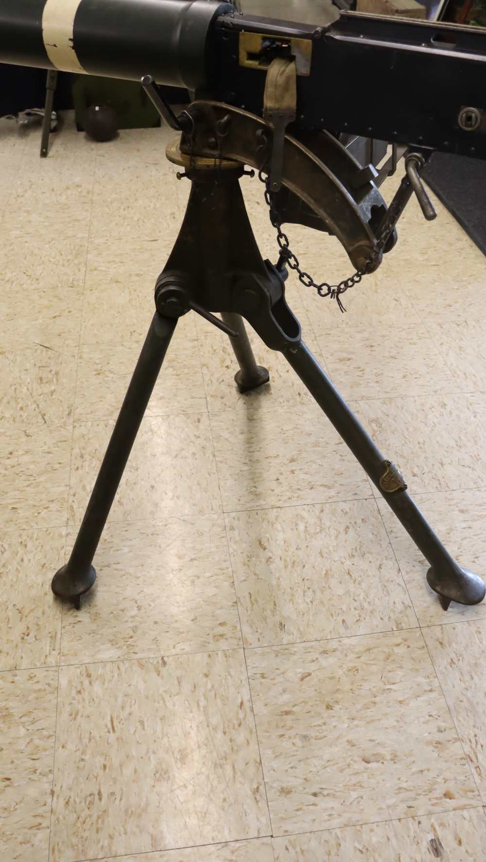 WWII BRITISH VICKERS WATER COOLED .303 BRITISH W/ TRIPOD (INERT)-img-10