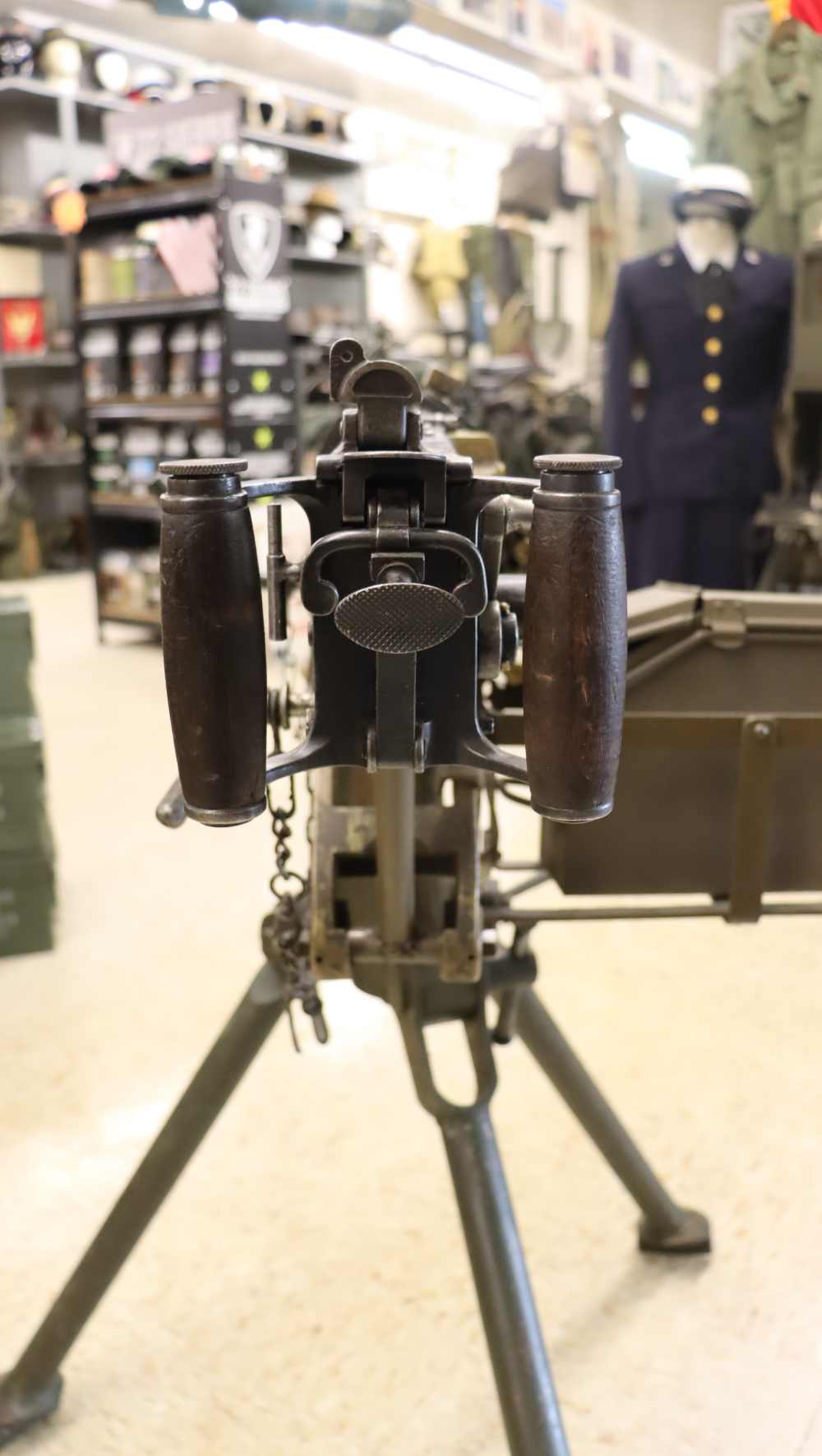 WWII BRITISH VICKERS WATER COOLED .303 BRITISH W/ TRIPOD (INERT)-img-21