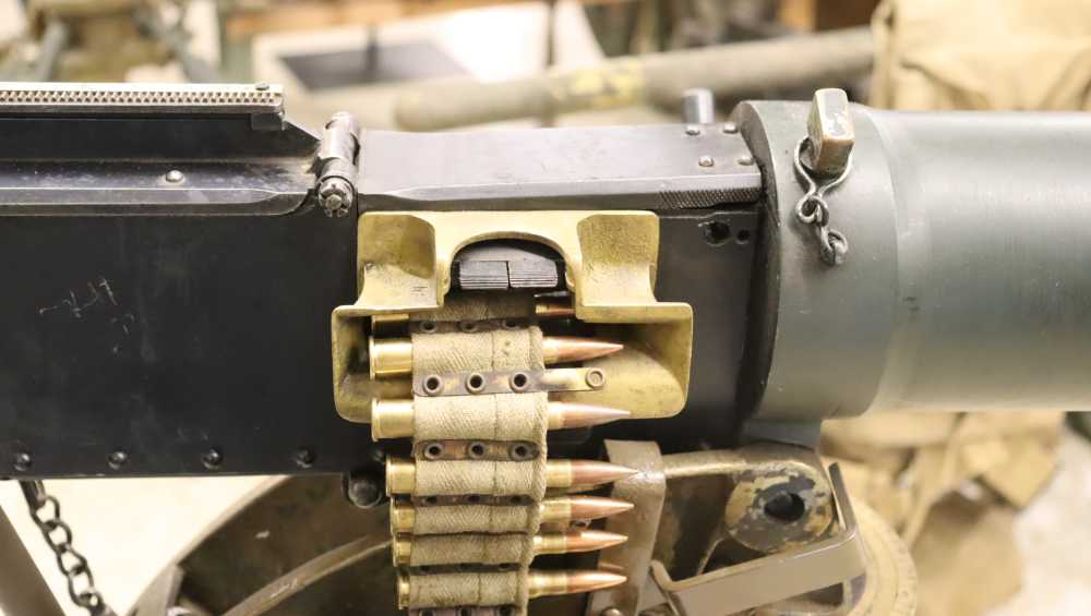 WWII BRITISH VICKERS WATER COOLED .303 BRITISH W/ TRIPOD (INERT)-img-18