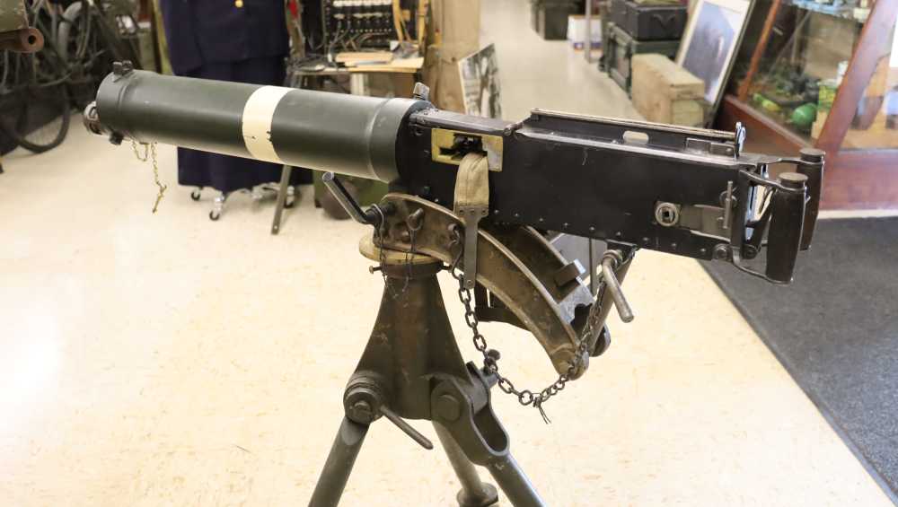 WWII BRITISH VICKERS WATER COOLED .303 BRITISH W/ TRIPOD (INERT)-img-7