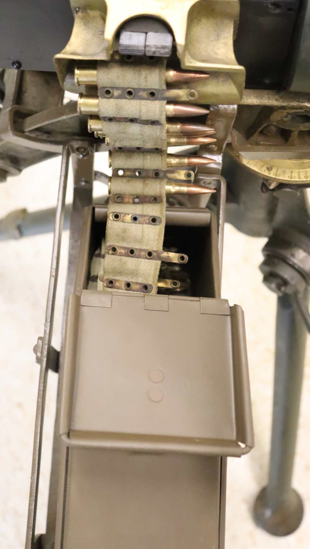 WWII BRITISH VICKERS WATER COOLED .303 BRITISH W/ TRIPOD (INERT)-img-13