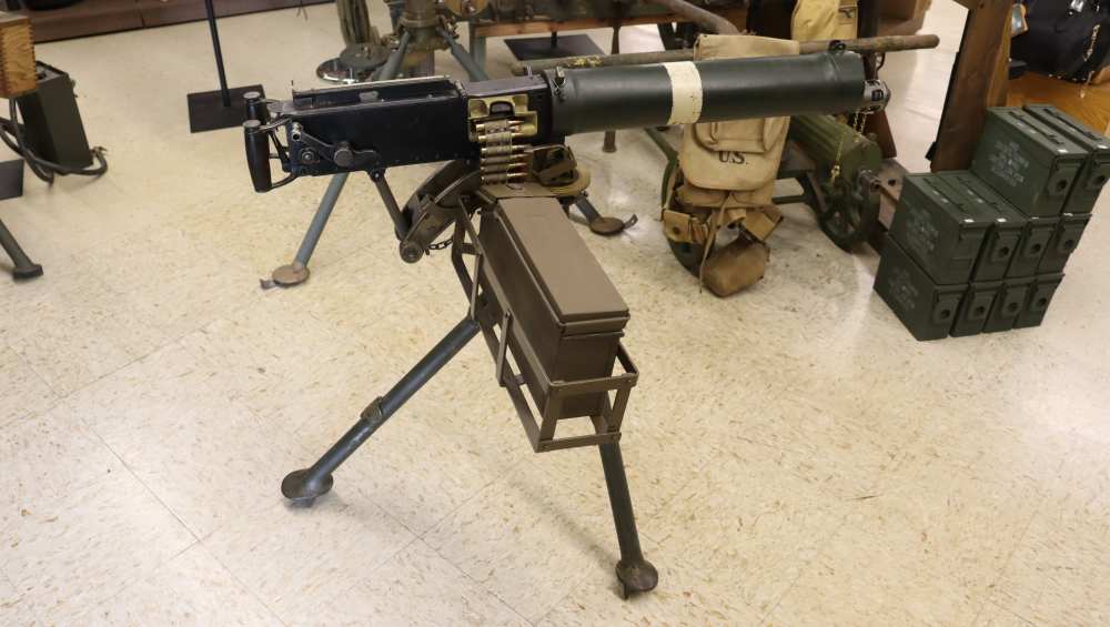 WWII BRITISH VICKERS WATER COOLED .303 BRITISH W/ TRIPOD (INERT)-img-0