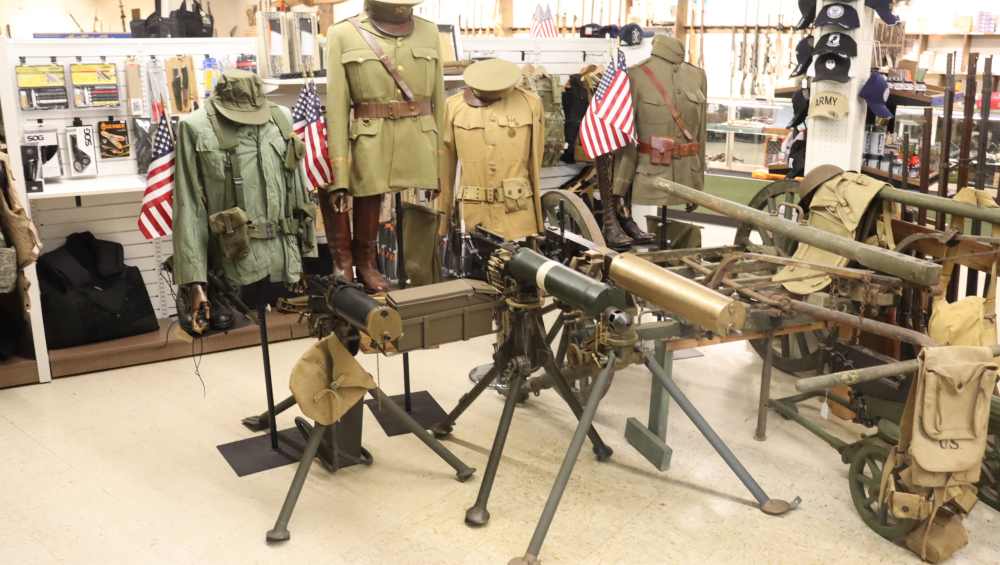 WWII BRITISH VICKERS WATER COOLED .303 BRITISH W/ TRIPOD (INERT)-img-49