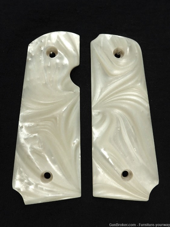 Pearl Rock Island 380 1911 Grips-img-0