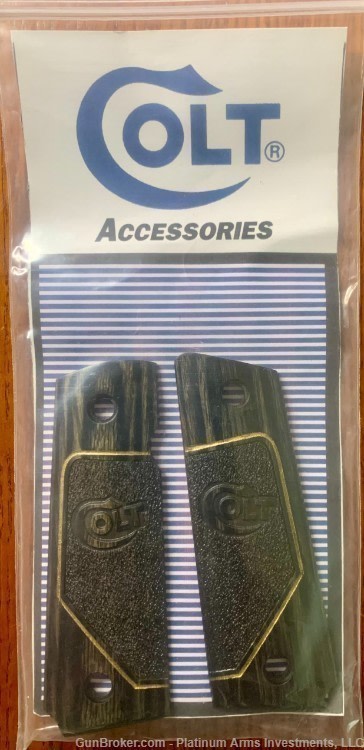 Rare Full Size Custom Colt Thin Grips with bushings and screws New in Bag -img-2