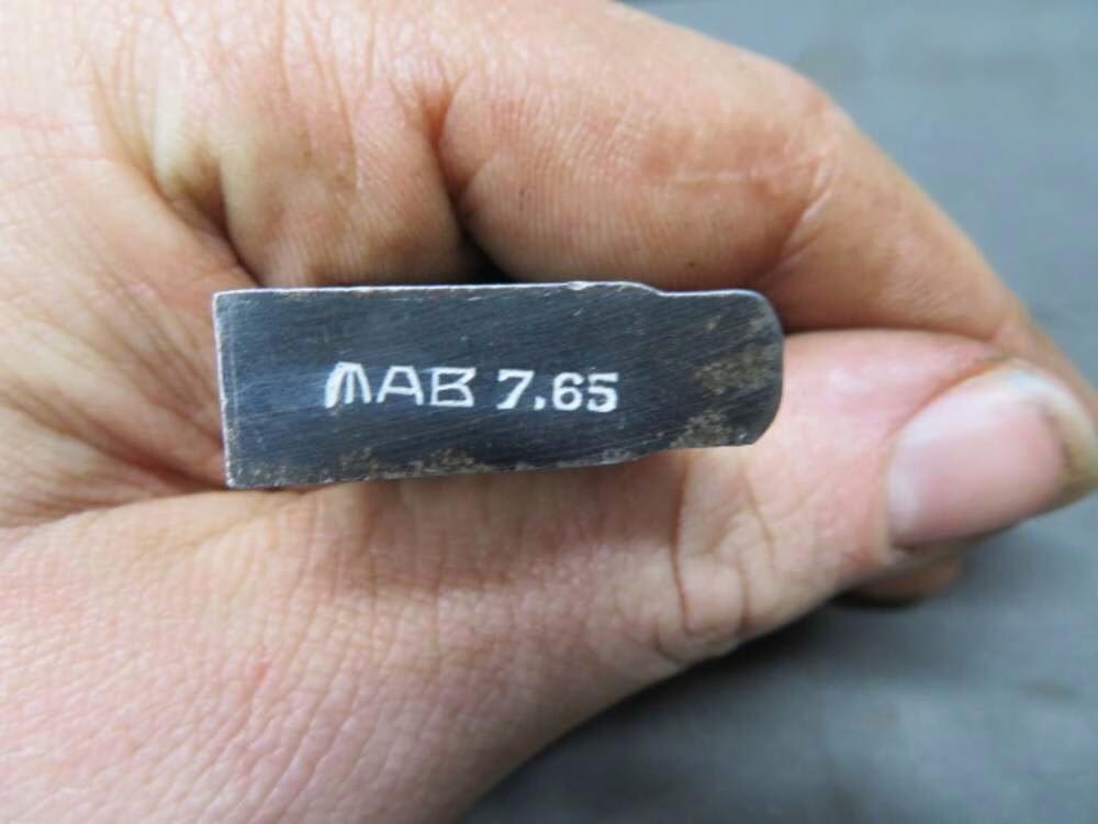 WWII FRENCH MAB D 7.65MM FACTORY PISTOL ORIGINAL MAGAZINE (RARE)-img-1