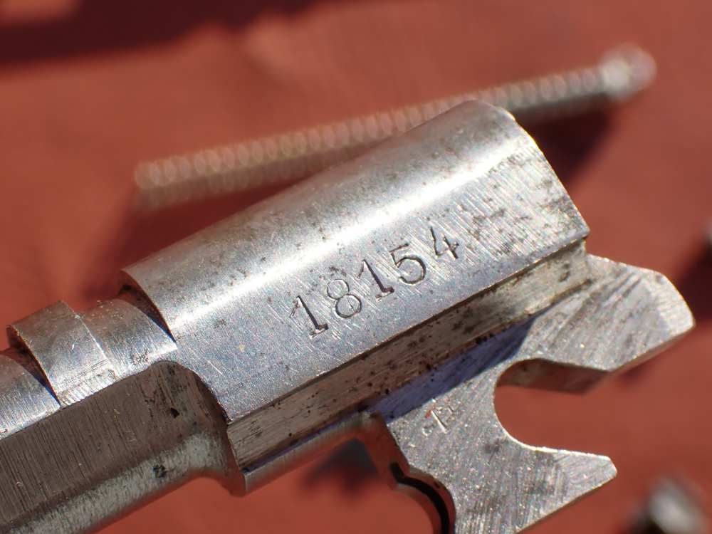 BROWNING HI POWER PRE WAR 9MM PISTOL WITH TANGENT SIGHT FACTORY PARTS KIT -img-127
