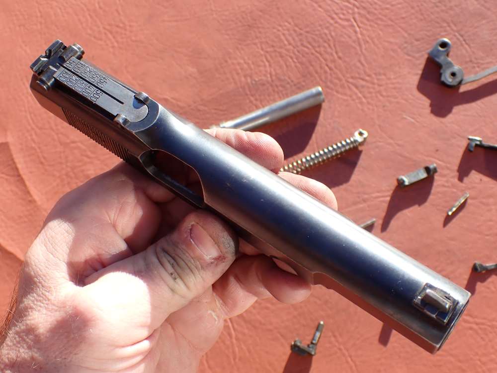 BROWNING HI POWER PRE WAR 9MM PISTOL WITH TANGENT SIGHT FACTORY PARTS KIT -img-68