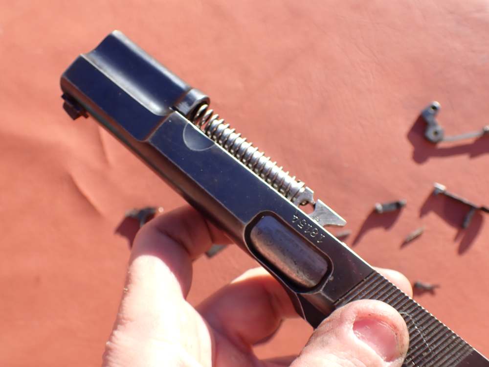 BROWNING HI POWER PRE WAR 9MM PISTOL WITH TANGENT SIGHT FACTORY PARTS KIT -img-153