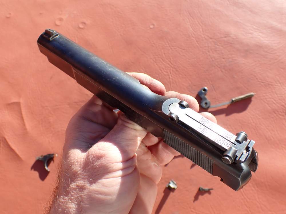 BROWNING HI POWER PRE WAR 9MM PISTOL WITH TANGENT SIGHT FACTORY PARTS KIT -img-24