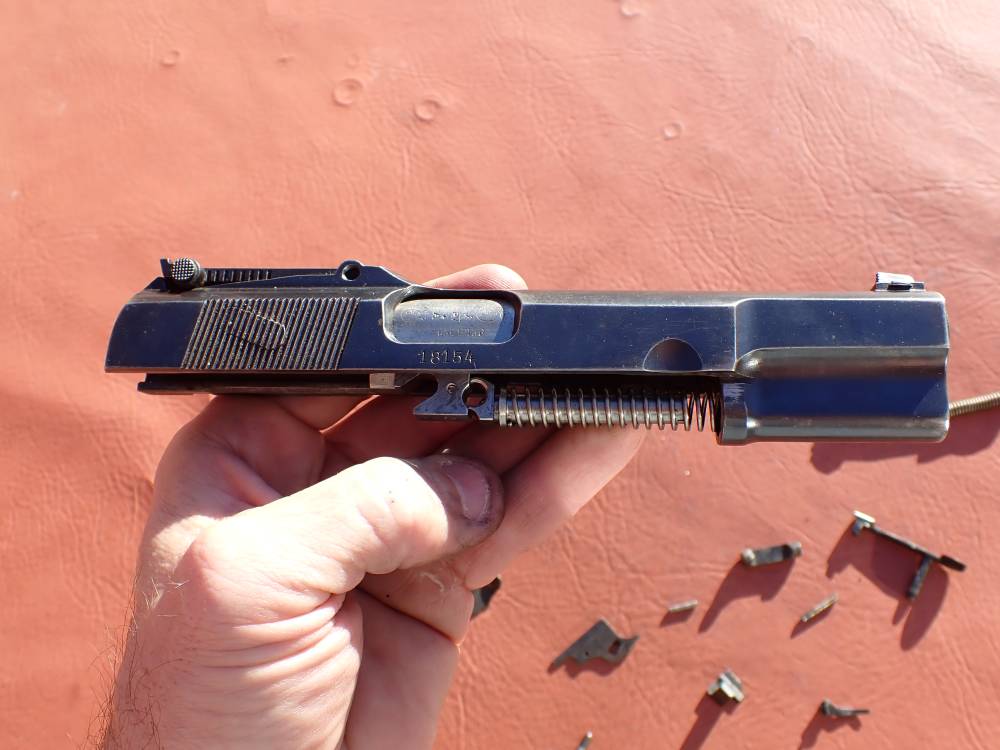 BROWNING HI POWER PRE WAR 9MM PISTOL WITH TANGENT SIGHT FACTORY PARTS KIT -img-135