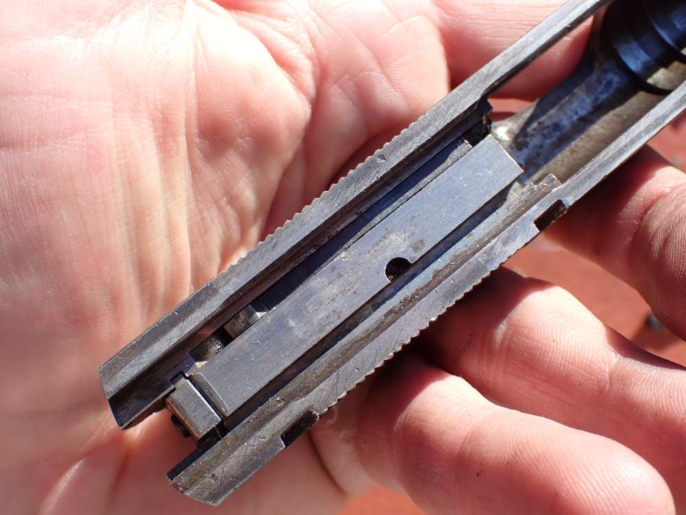 BROWNING HI POWER PRE WAR 9MM PISTOL WITH TANGENT SIGHT FACTORY PARTS KIT -img-18