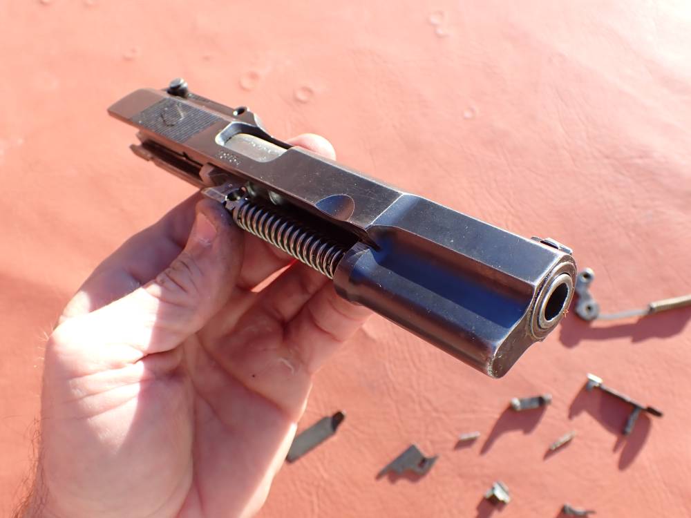 BROWNING HI POWER PRE WAR 9MM PISTOL WITH TANGENT SIGHT FACTORY PARTS KIT -img-137