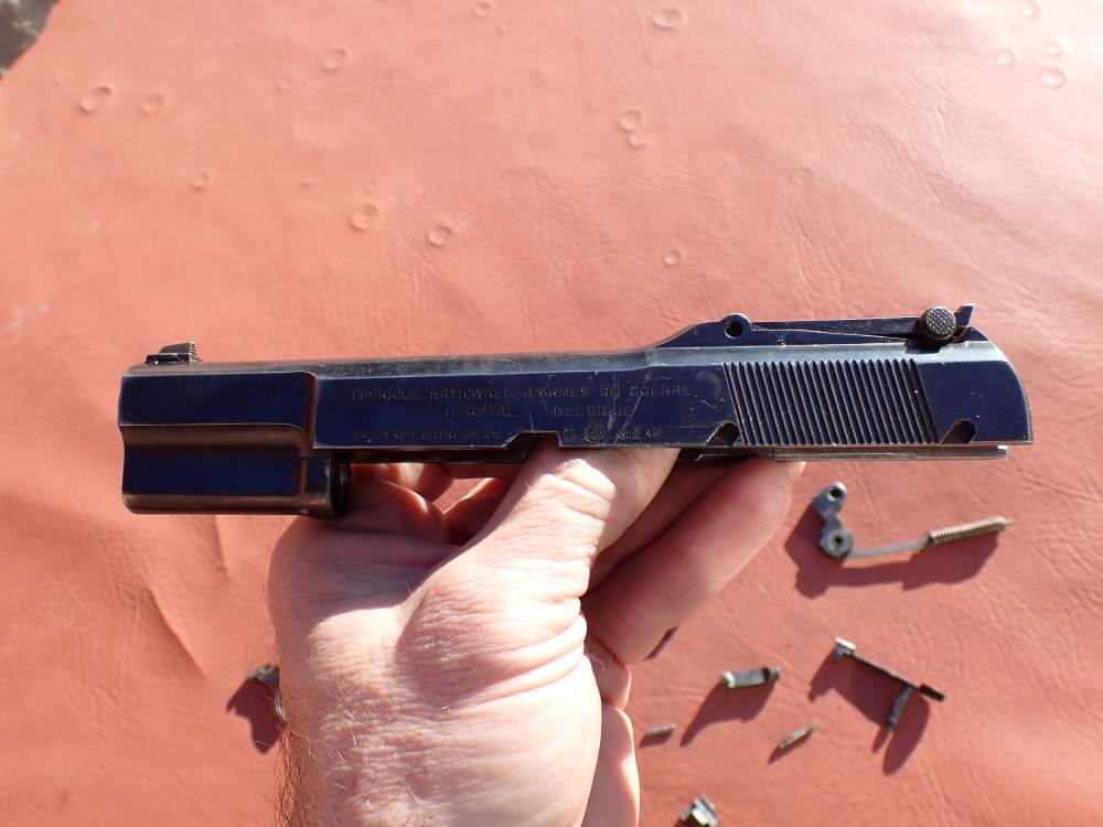 BROWNING HI POWER PRE WAR 9MM PISTOL WITH TANGENT SIGHT FACTORY PARTS KIT -img-7