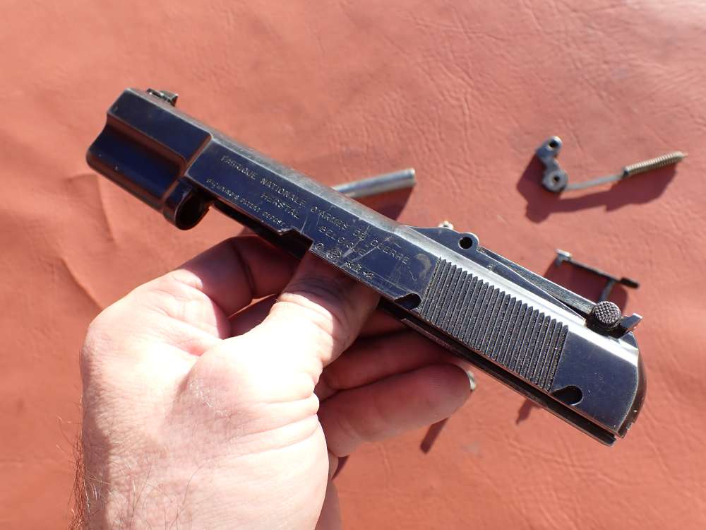 BROWNING HI POWER PRE WAR 9MM PISTOL WITH TANGENT SIGHT FACTORY PARTS KIT -img-2